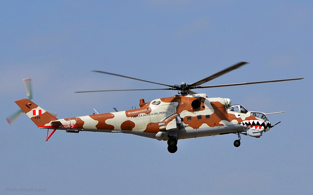Mi-25   694