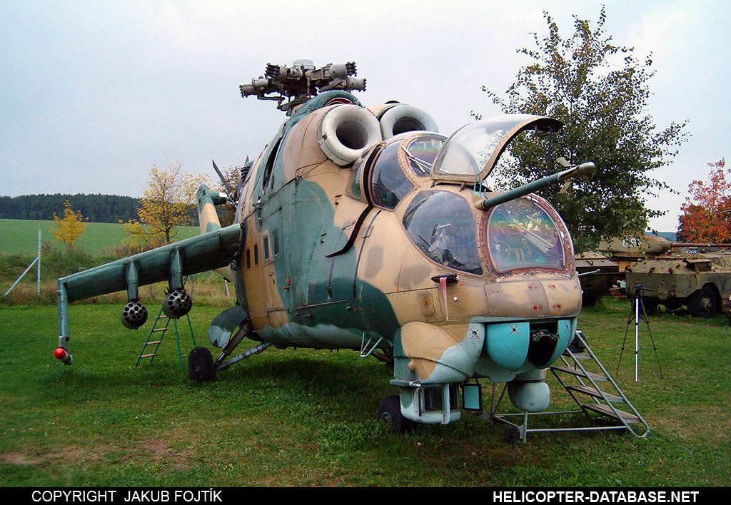Mi-24D   0216