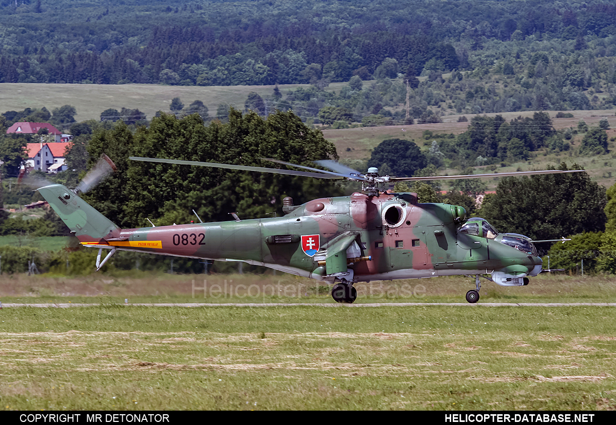 Mi-24V   0832