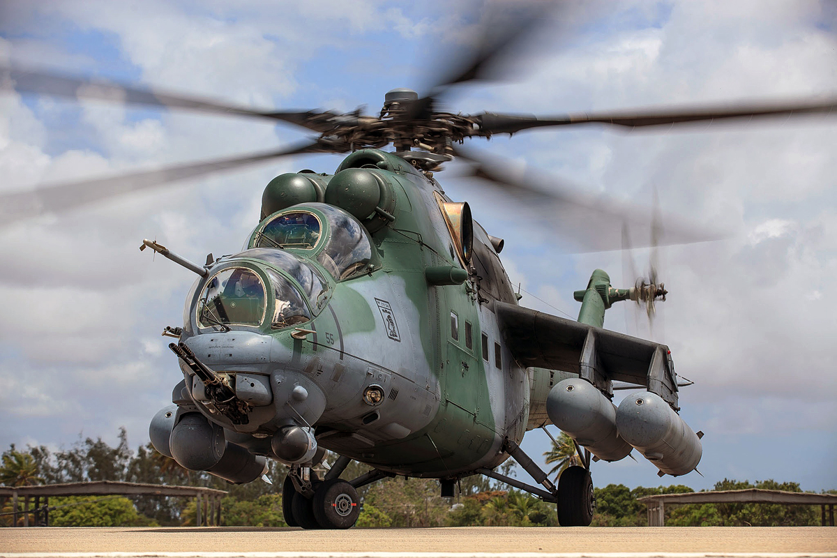 Mi-35M (AH-2 Sabre)   8955