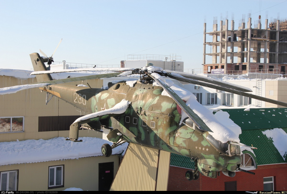 Mi-24V   230 white