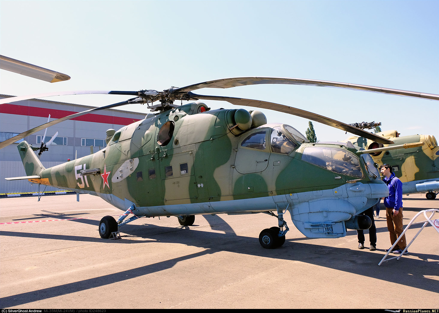 Mi-35M   51 white