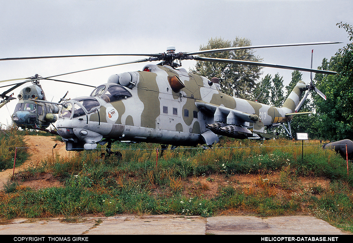 Mi-24D   013