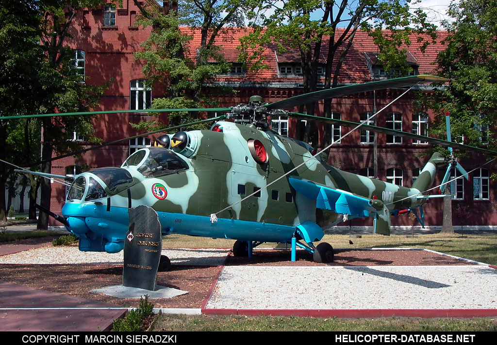 Mi-24D   007
