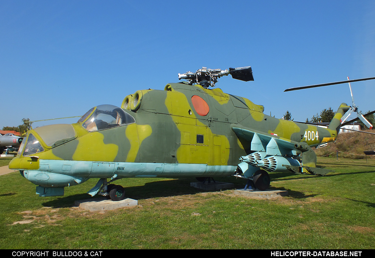 Mi-24D   4004