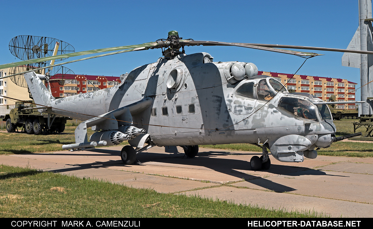 Mi-24D   