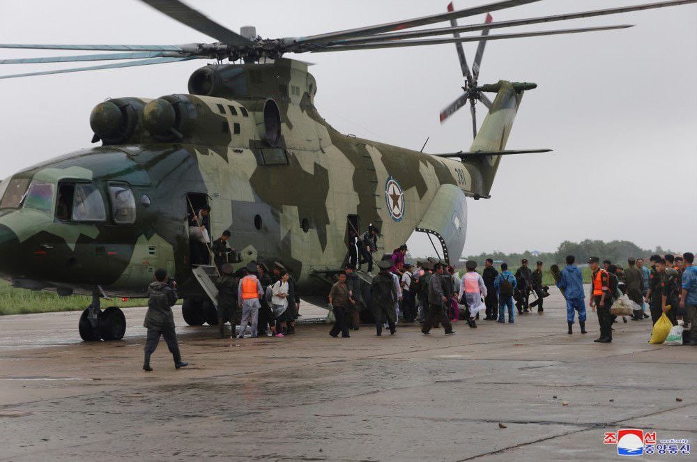 Mi-26   381