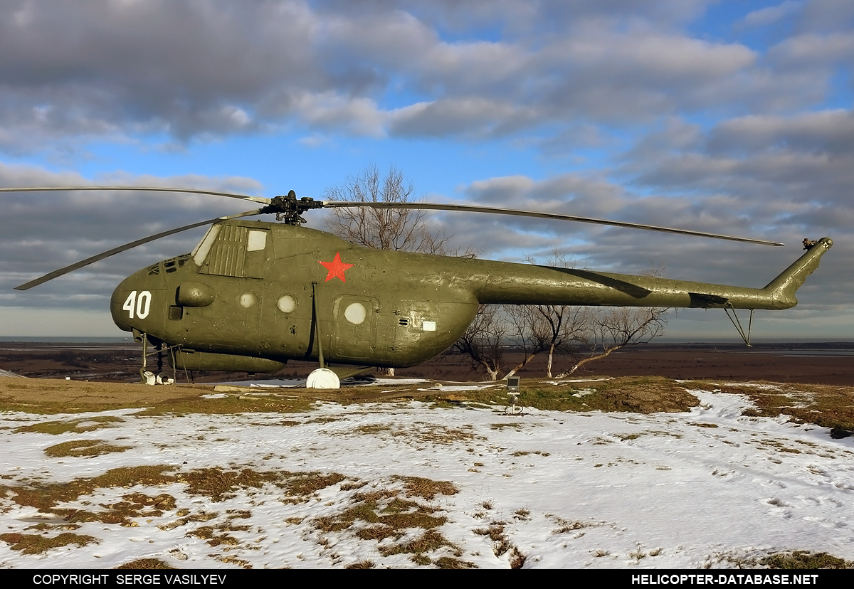 Mi-4   40 white