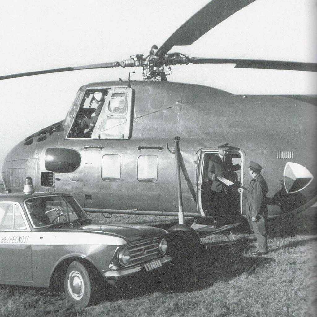 Mi-4S(Salon)   OK-BYM