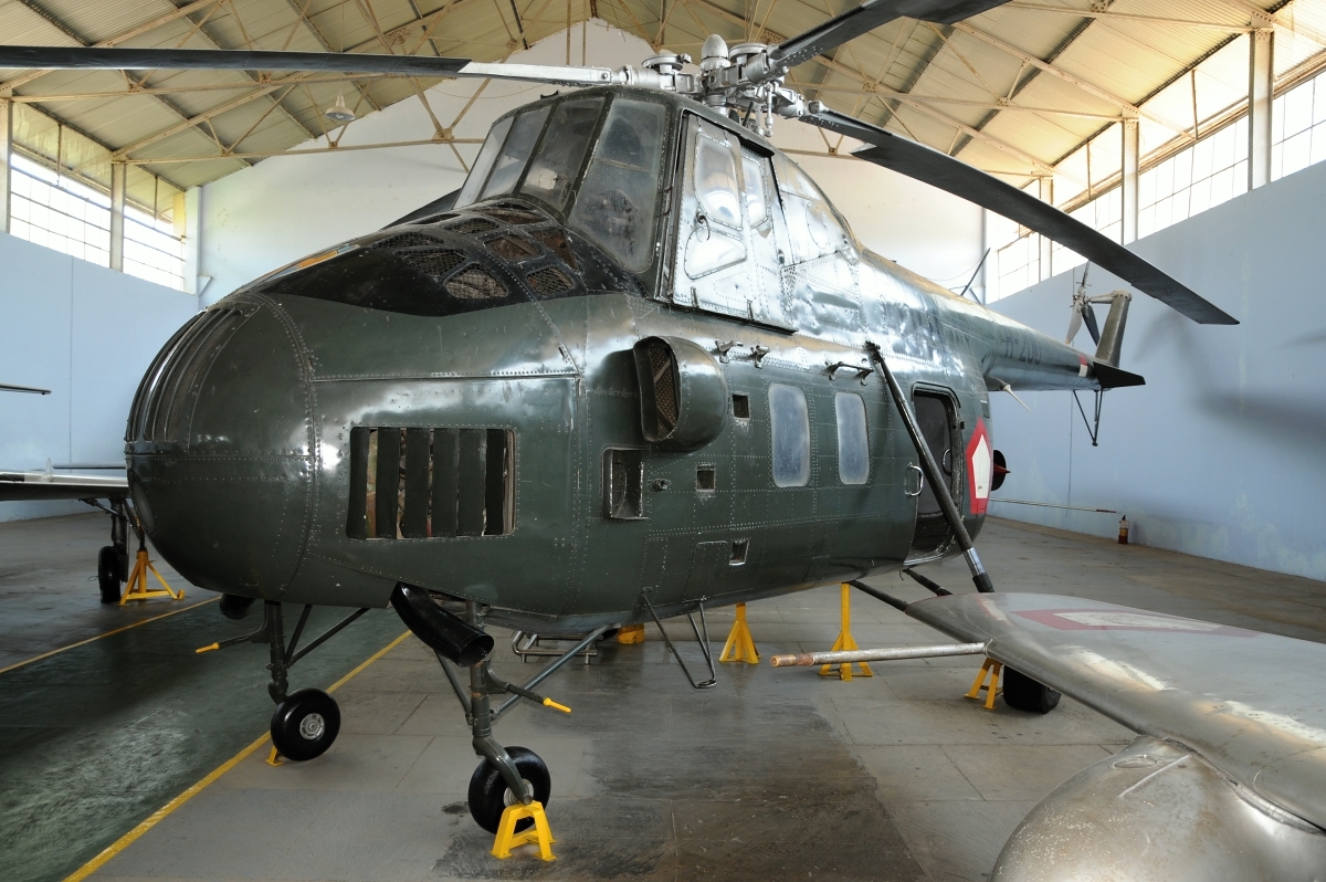 Mi-4S(Salon)   H-200