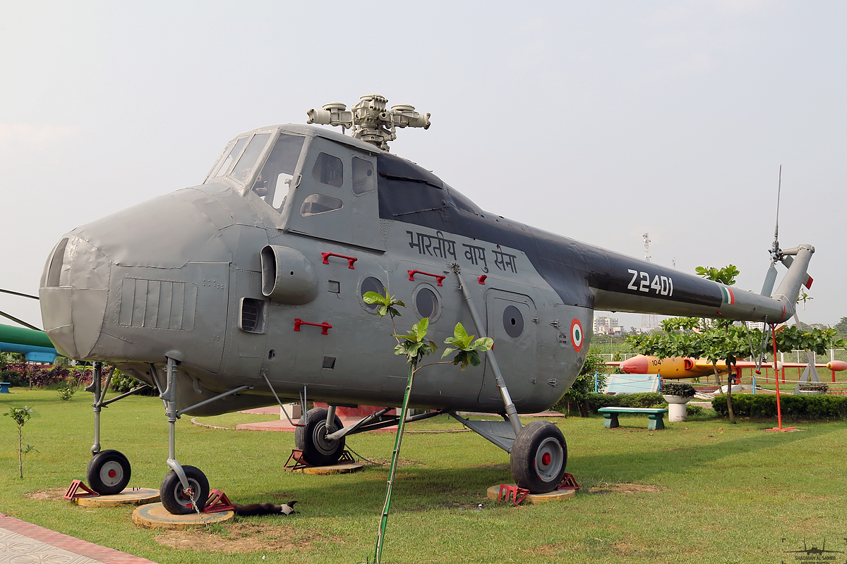 Mi-4   Z2401