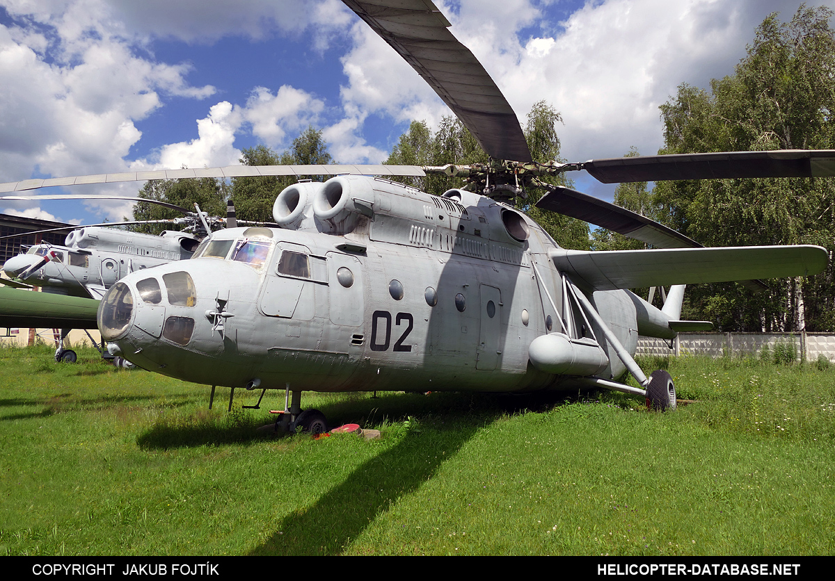 Mi-6   02 black