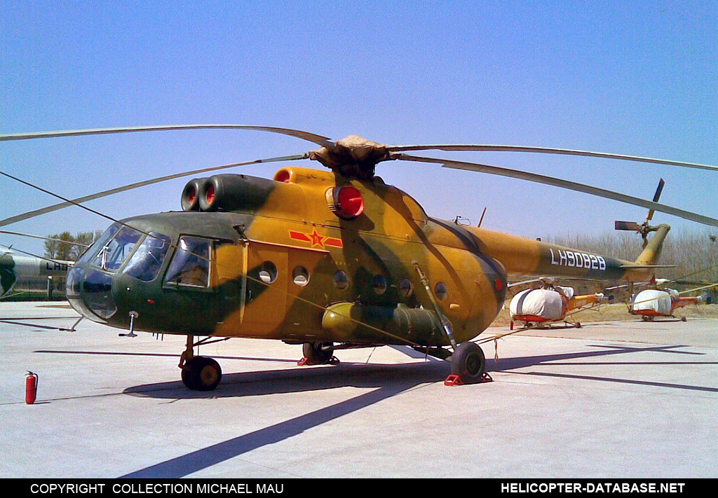 Mi-8T   LH90828
