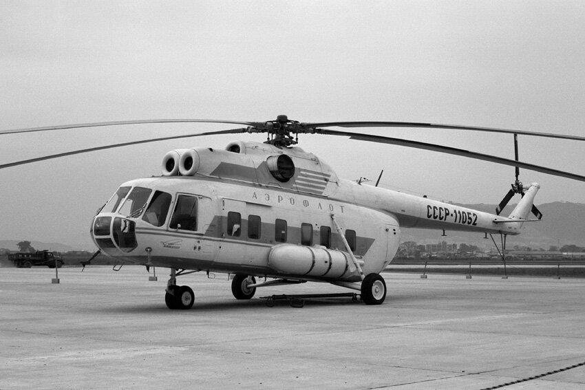 Mi-8PS   CCCP-11052