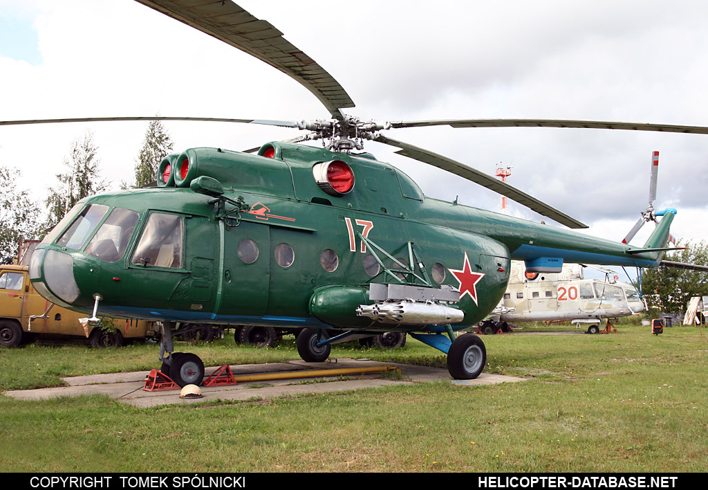 Mi-8T   17 red