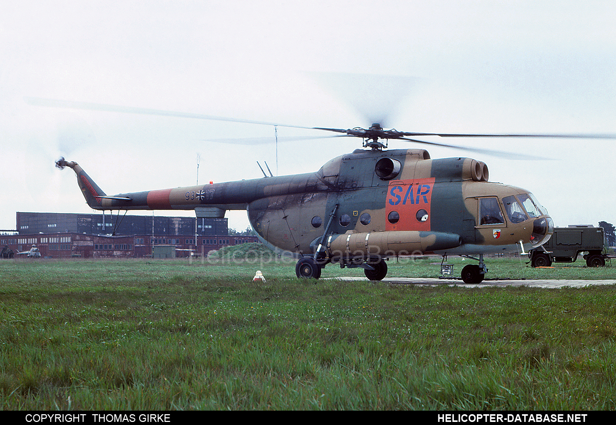 Mi-8T&nbsp;&nbsp;&nbsp;93+17