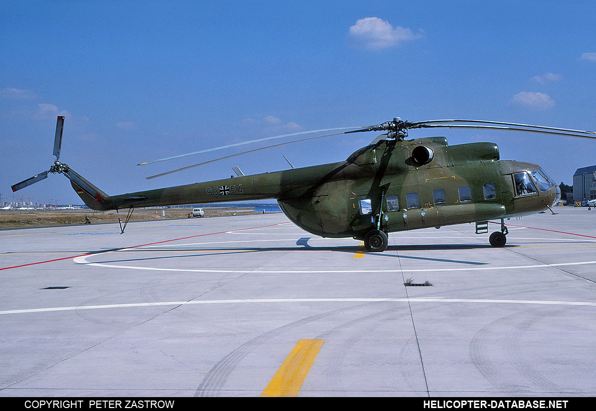 Mi-8PS 93+54