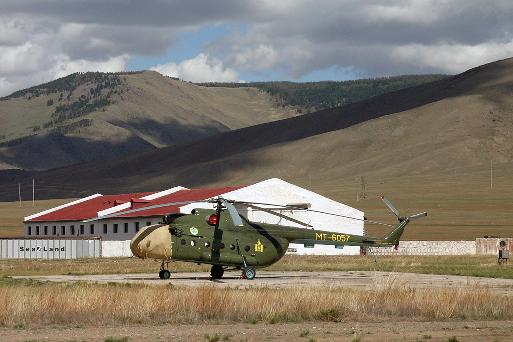 Mi-8T   MT-6057
