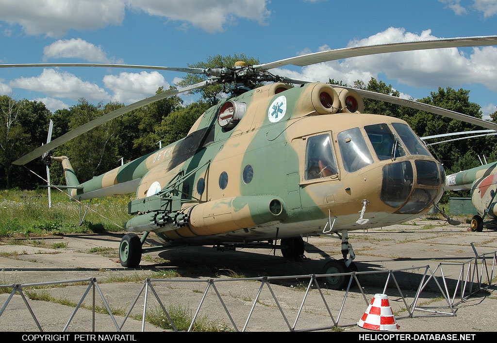 Mi-8T   0818