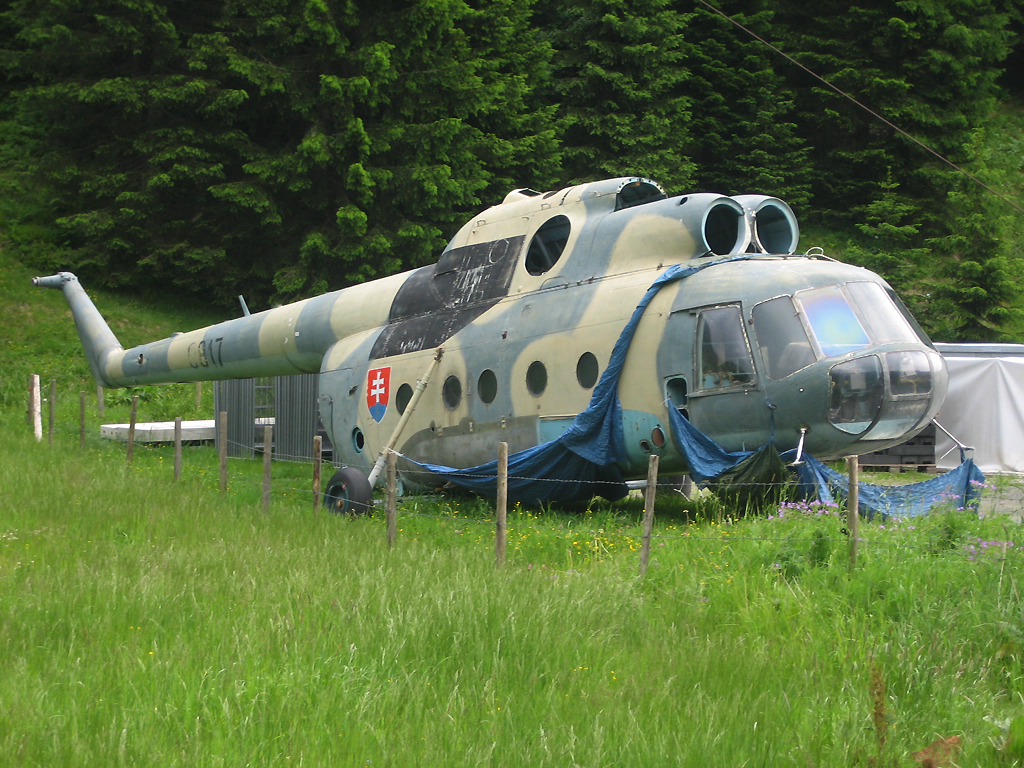 Mi-8T   0817