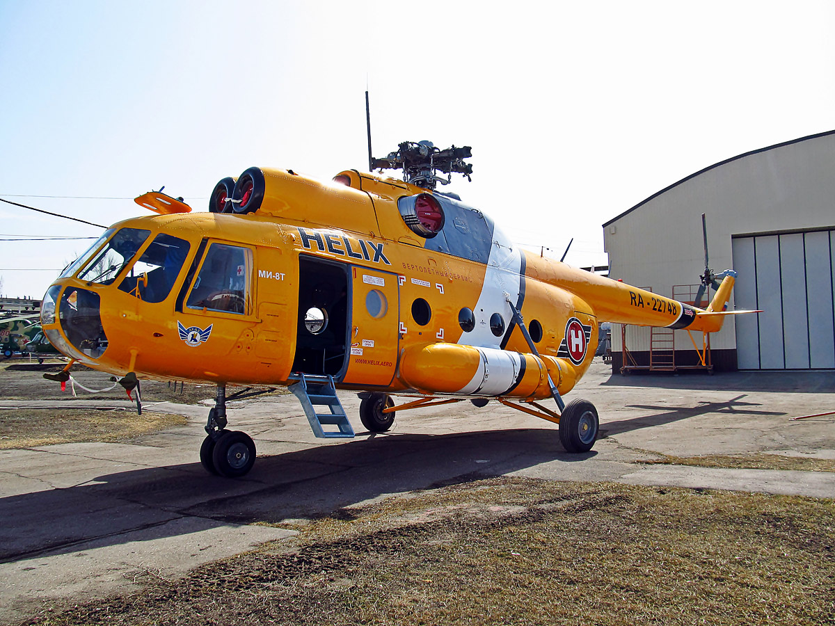 Mi-8T   RA-22748