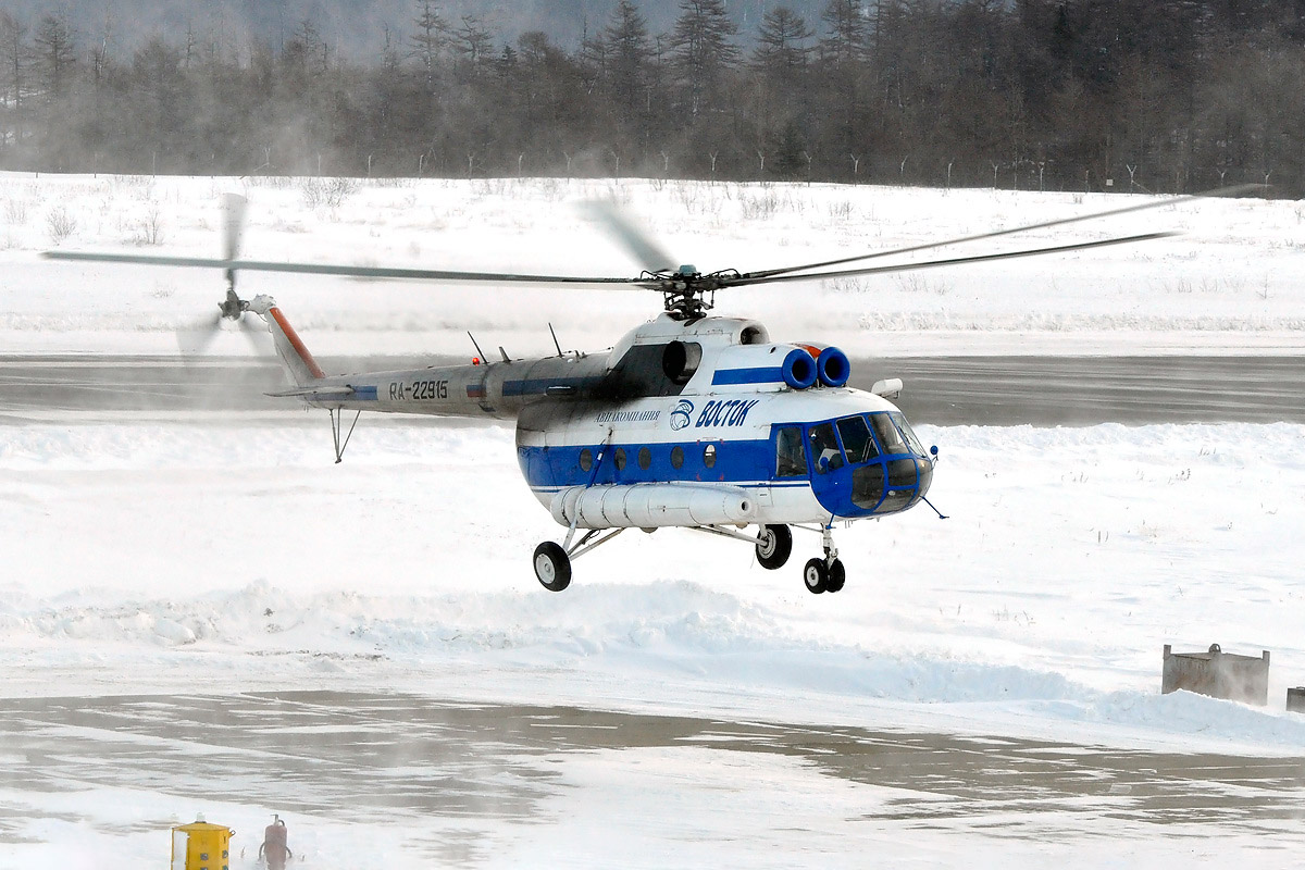 Mi-8T   RA-22915