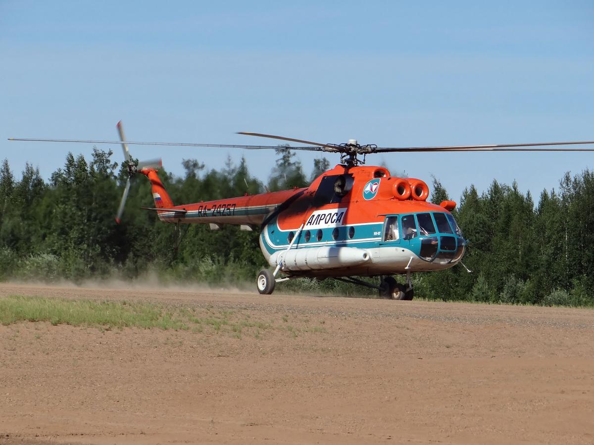 Mi-8T   RA-24257