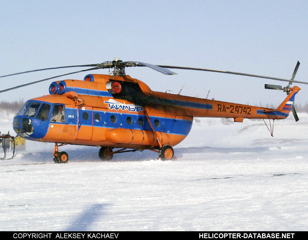 Mi-8T   RA-24742