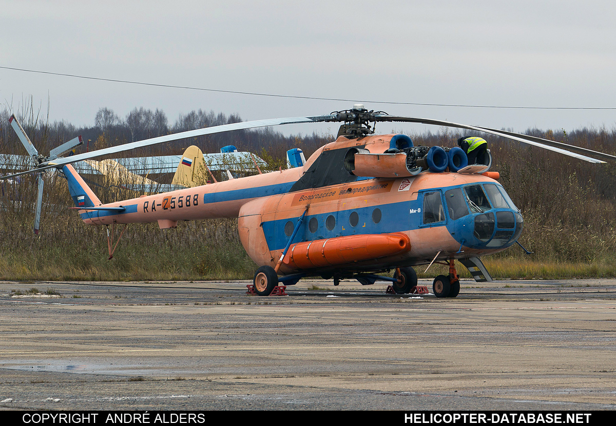 Mi-8TV   RA-25588