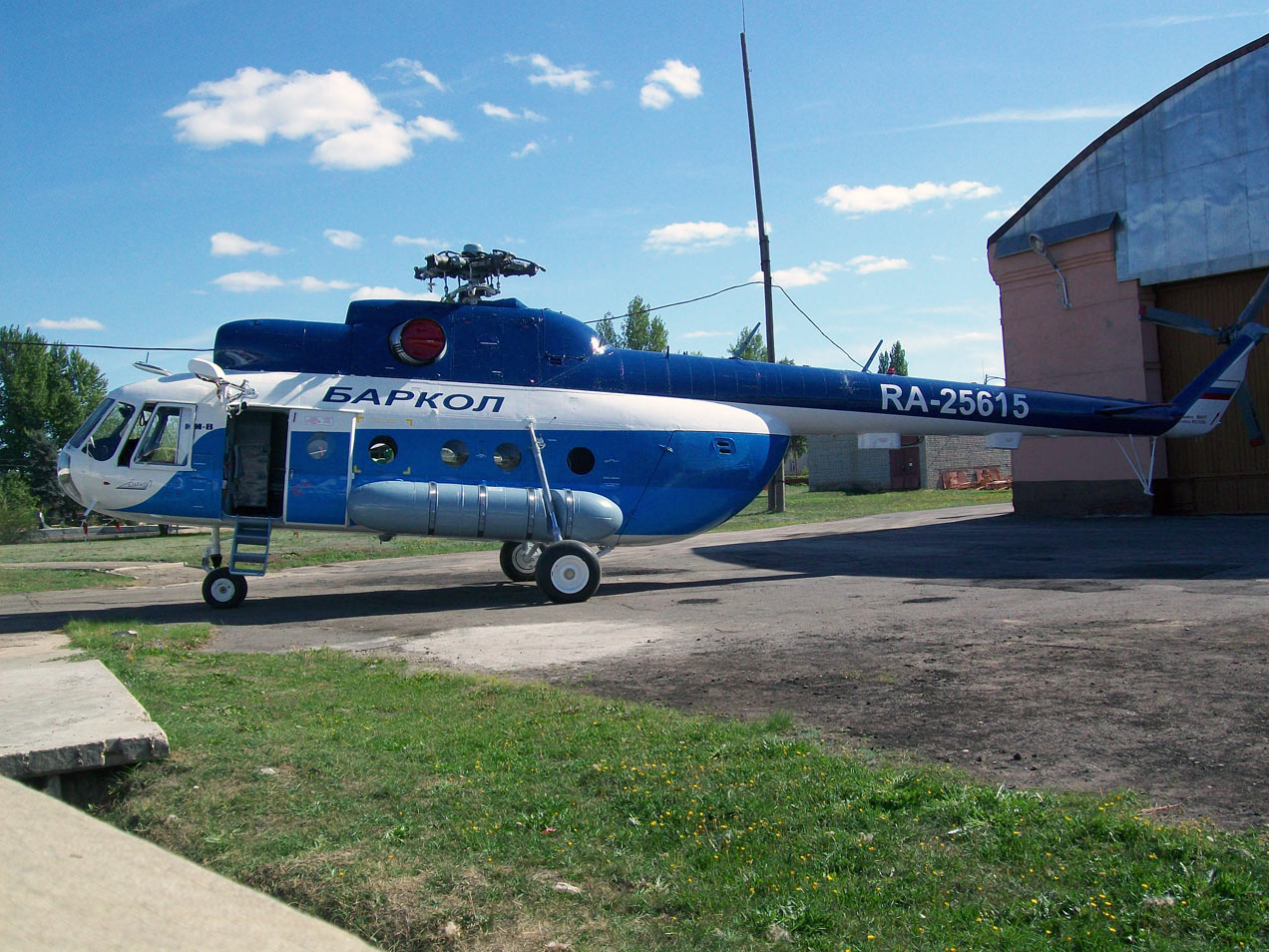 Mi-8T   RA-25615