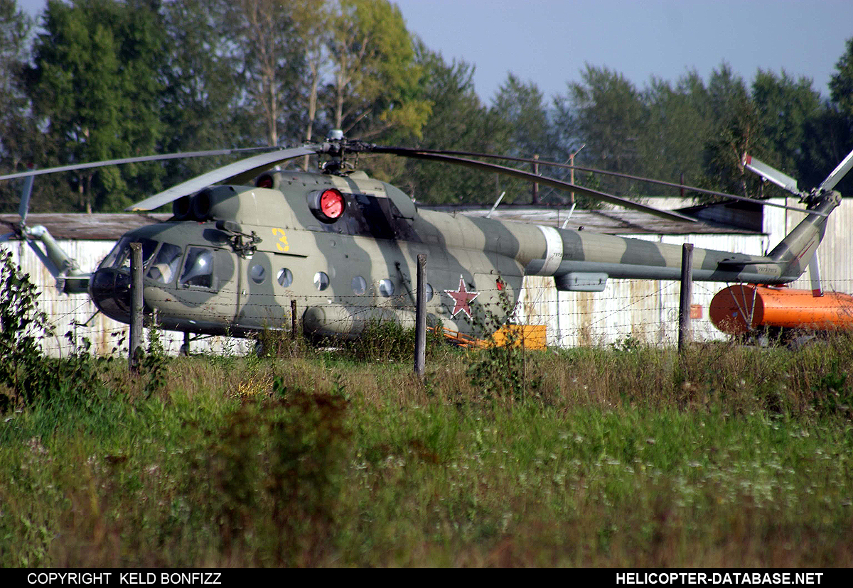 Mi-8T   3 yellow