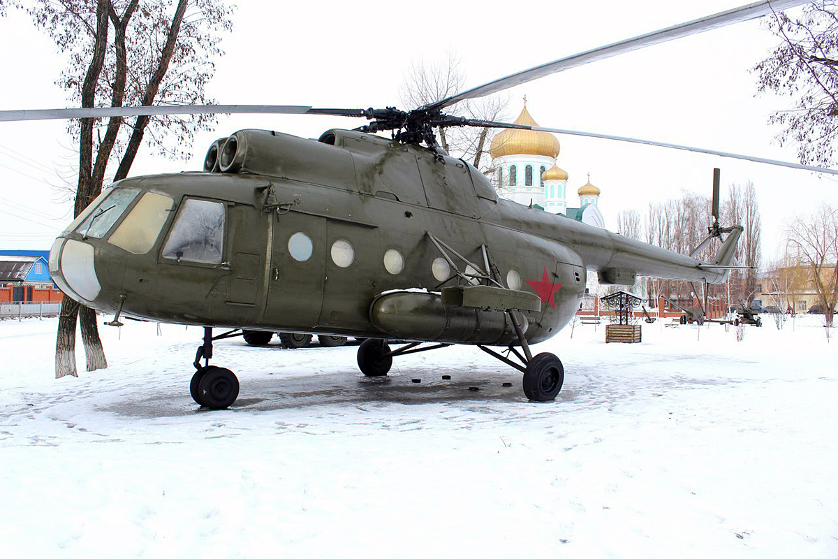 Mi-8AT   (no registration)