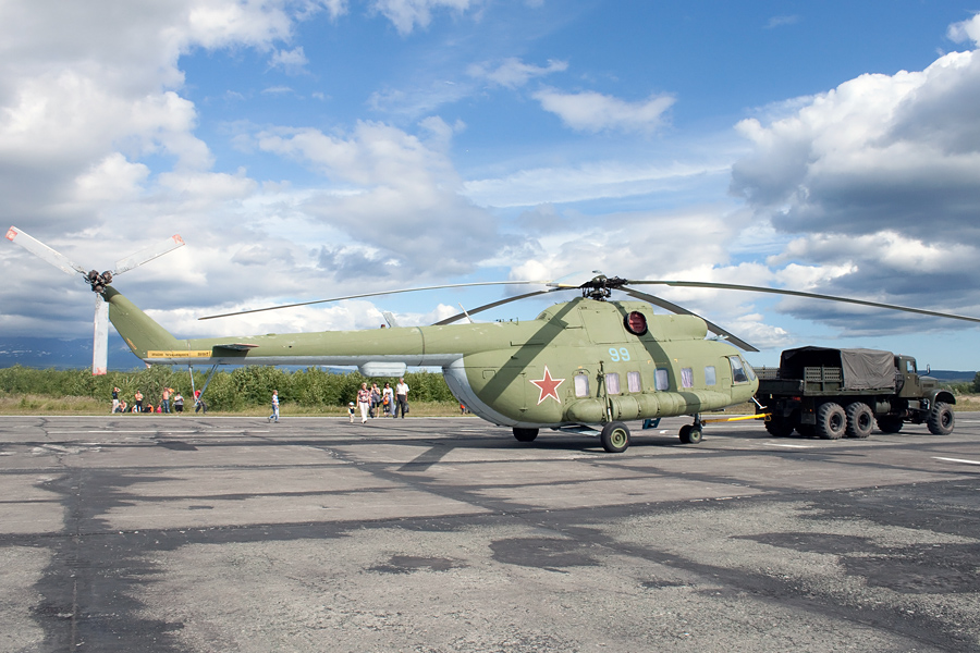 Mi-8PS   99 blue