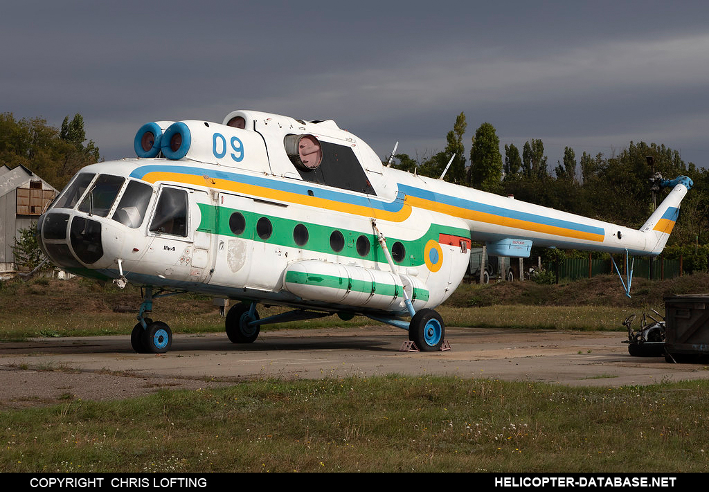 Mi-8IV   09 blue