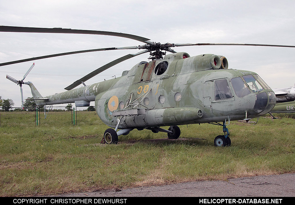 Mi-8T   30 yellow