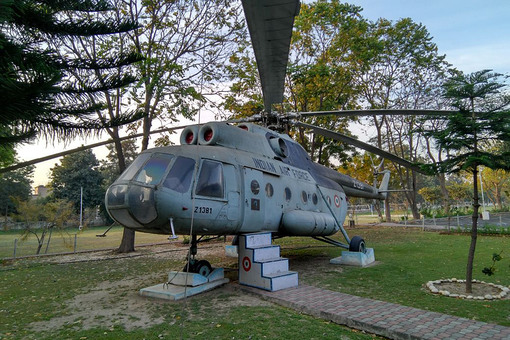 Mi-8T   Z1381