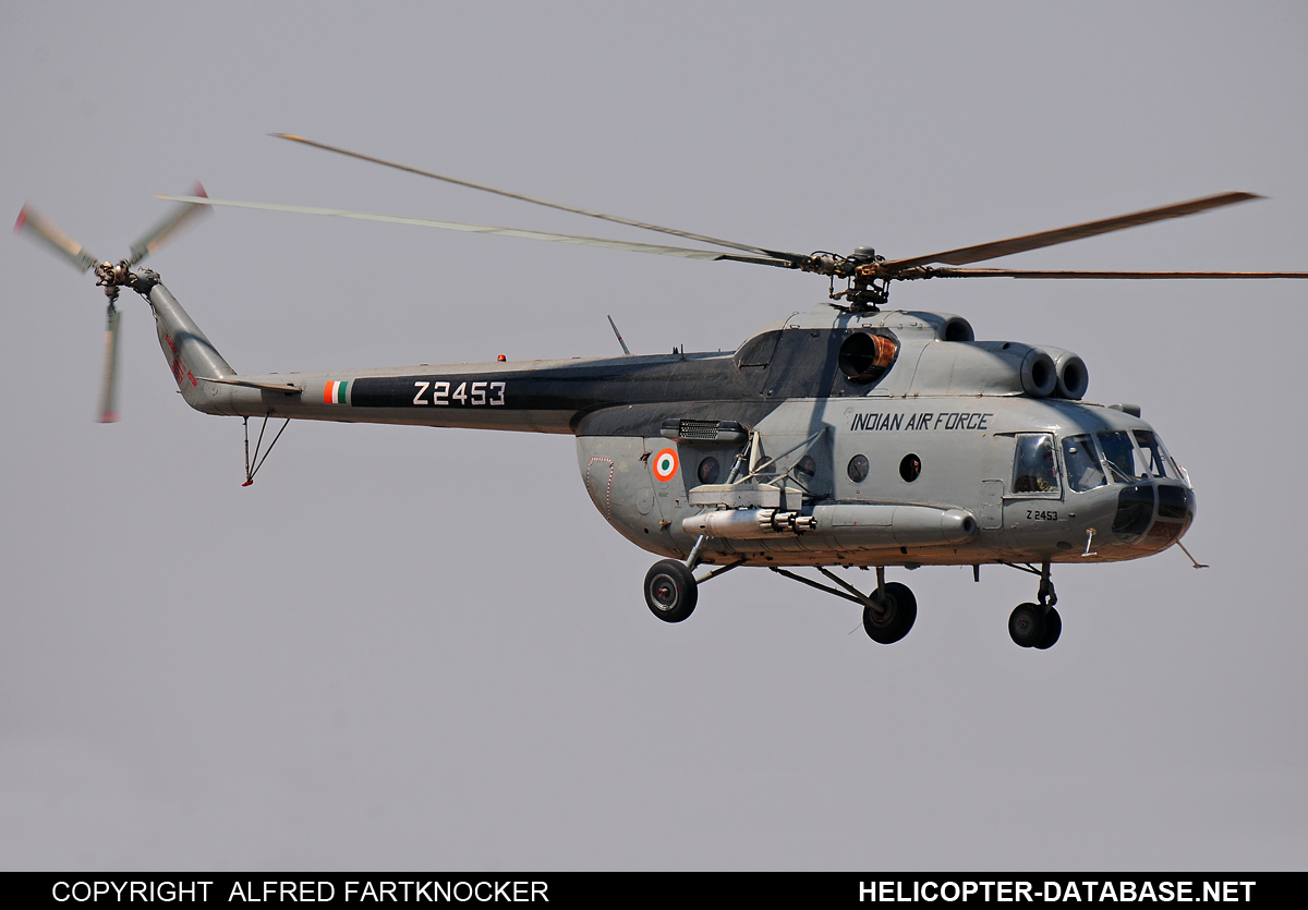 Mi-8T   Z2453