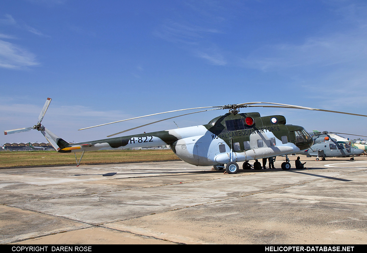 Mi-8PS   MH-822