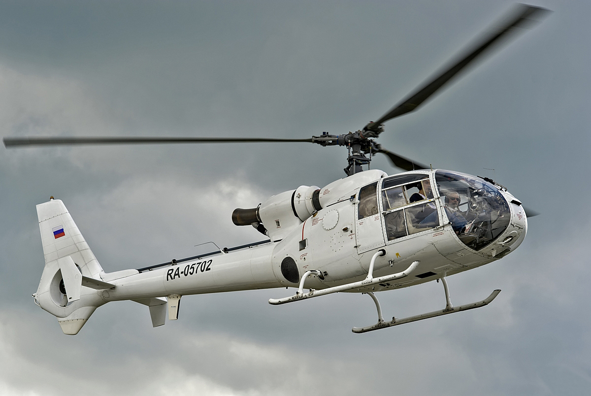 HS-42 (SA-341H Gazelle)&nbsp;&nbsp;&nbsp;RA-05702
